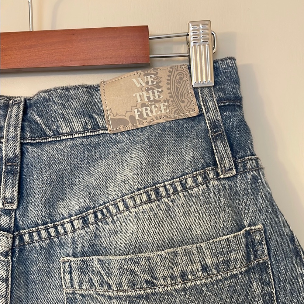 Boomerang High Rise Long Short - Picture 6 of 14